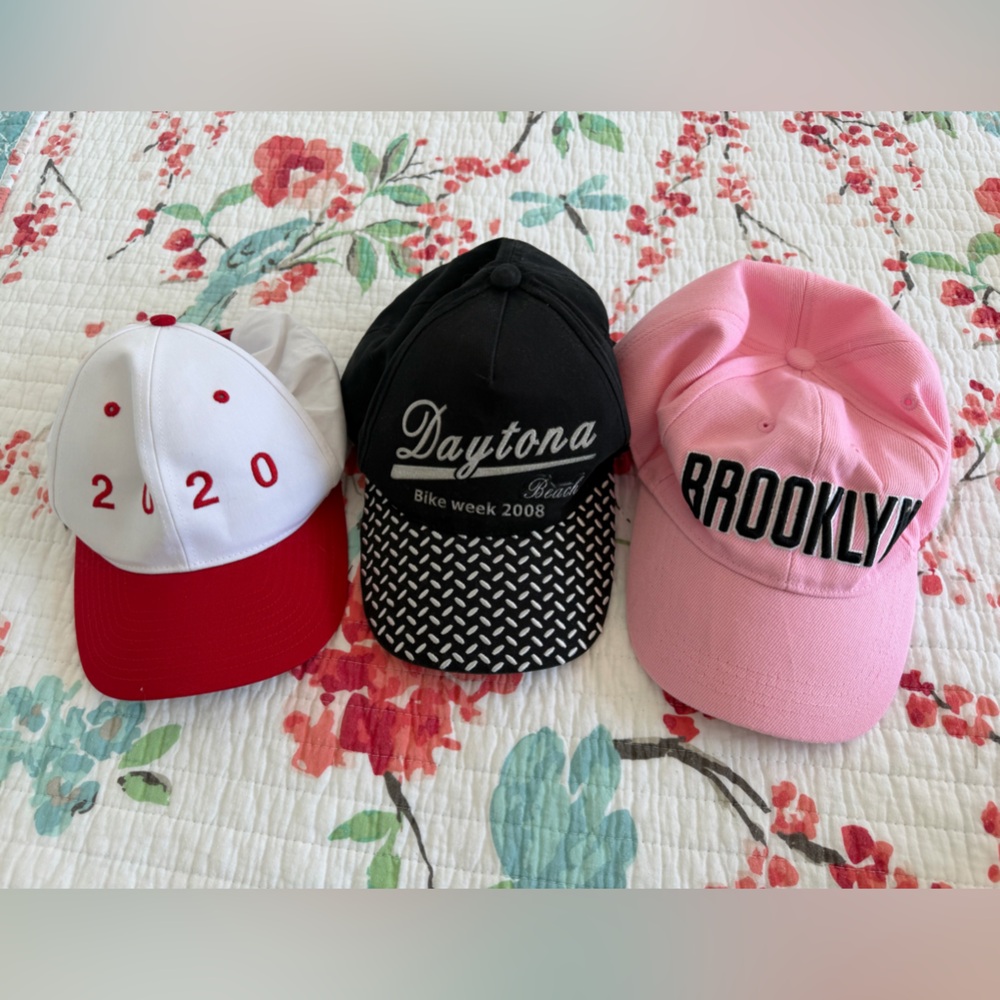 Three hats - Picture 12 of 12